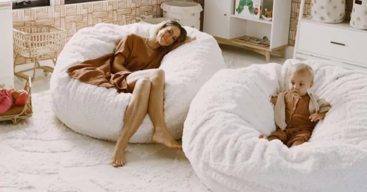Care-sunt-avantajele-alegerii-unui-fotoliu-bean-bag.jpg